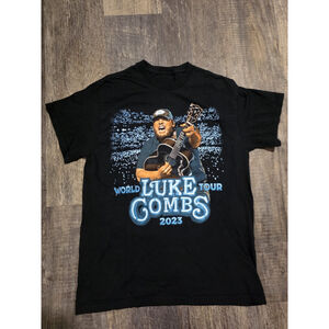 Luke Combs 2023 World Tour Shirt Size Medium